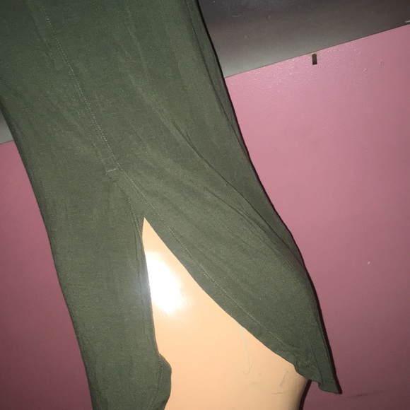 Top - Picture 2 of 5